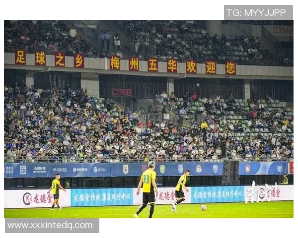 实况足球明星赛盛典开启球迷狂欢尽享足球激情与荣耀
