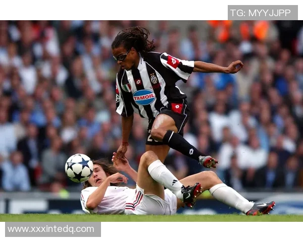 足球明星背后的贫困故事揭示谁的家庭最为拮据与艰辛