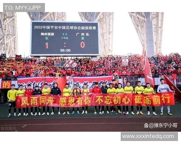 武汉篮球队以78分稳居冠军赛积分榜首位，领先其他球队