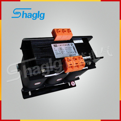 {